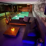 With Pool Barcelona アパート