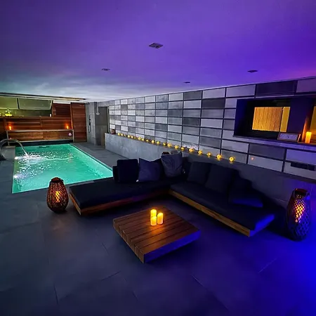 With Pool Barcelona Vilassar De Dalt